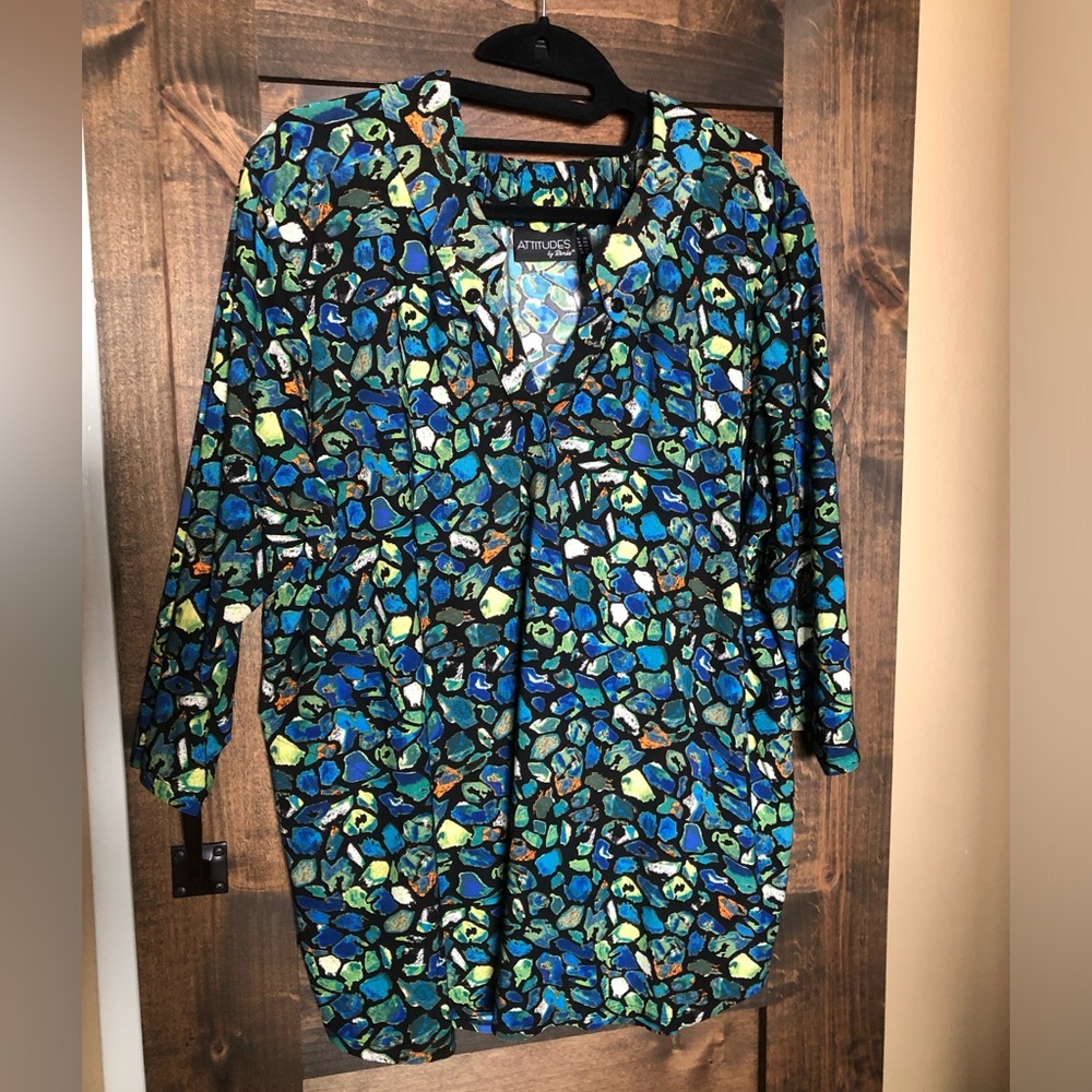Knit tunic by Attitudes by Renee